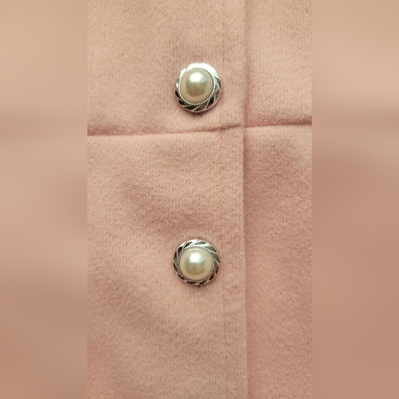 Adorable Toddler Baby Girl Pink Fuzzy Cuff & Collar Pearl Button Coat Sz 18-24 M - Picture 4 of 9